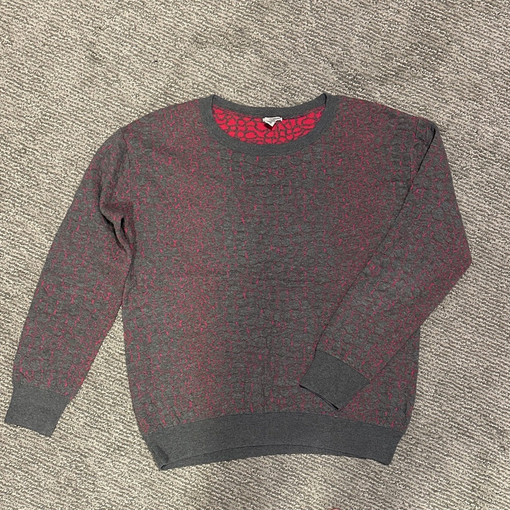 Halogen Women's Gray and Red Crewneck Sweater